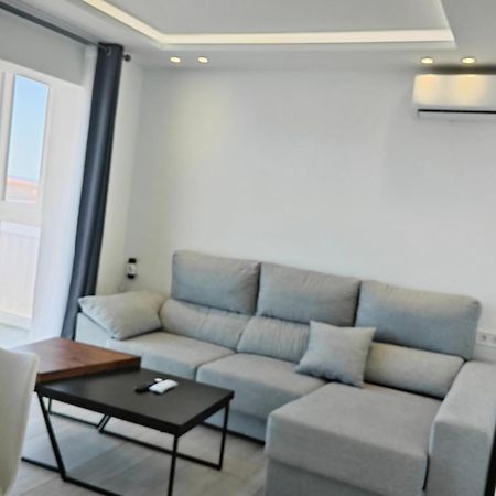 Vialia Playa Apartment Malaga Bagian luar foto