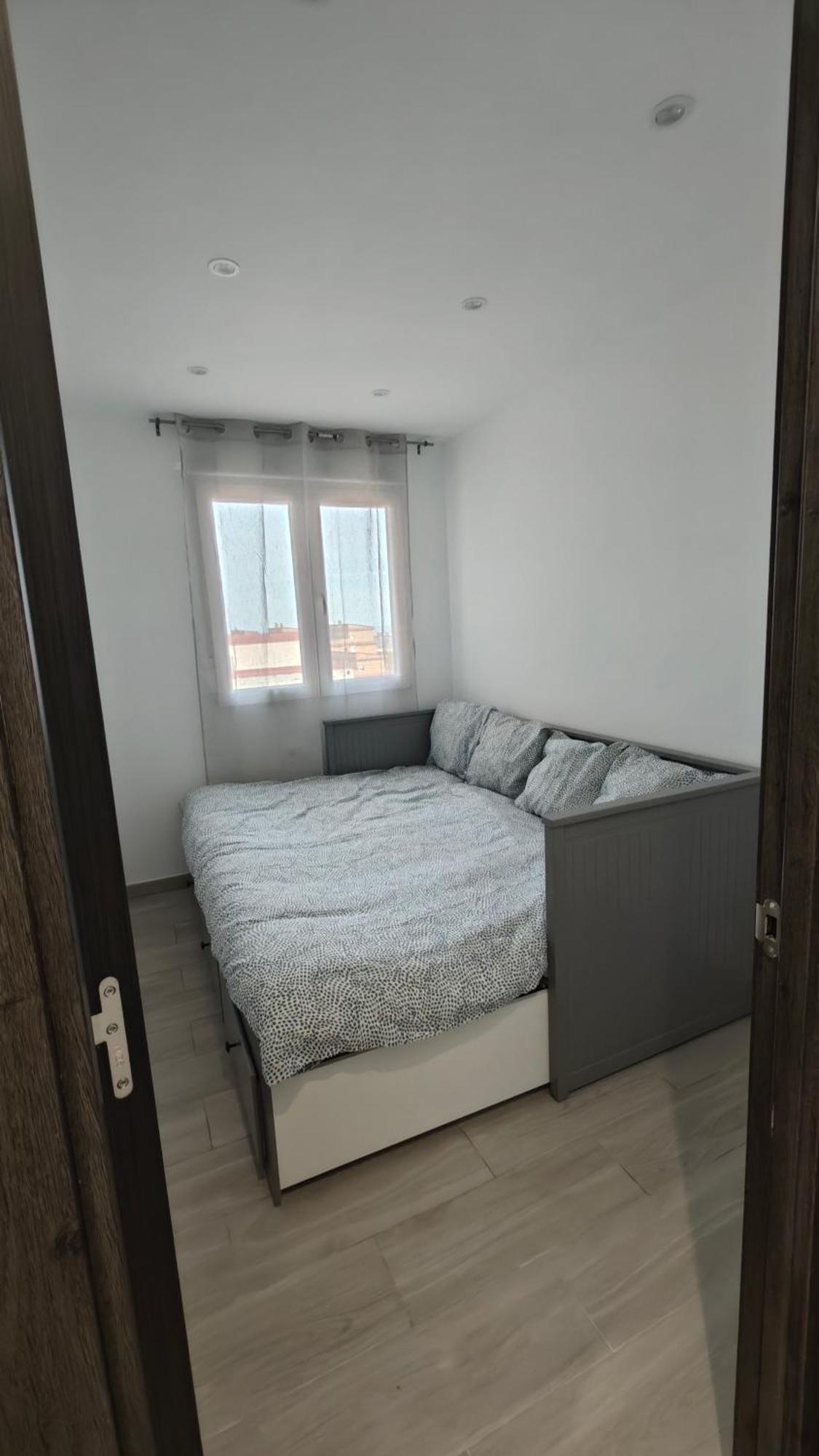 Vialia Playa Apartment Malaga Bagian luar foto