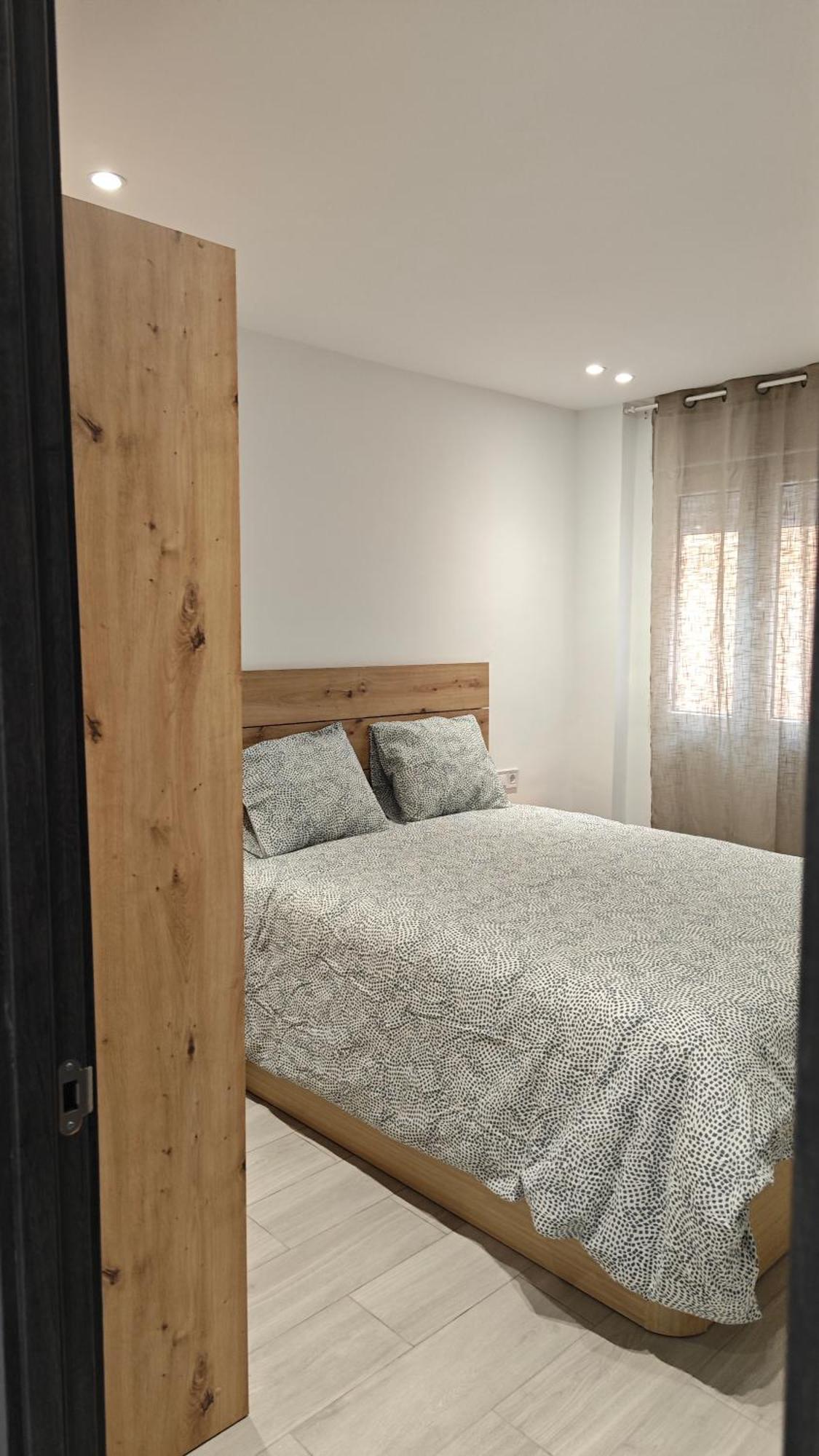 Vialia Playa Apartment Malaga Bagian luar foto